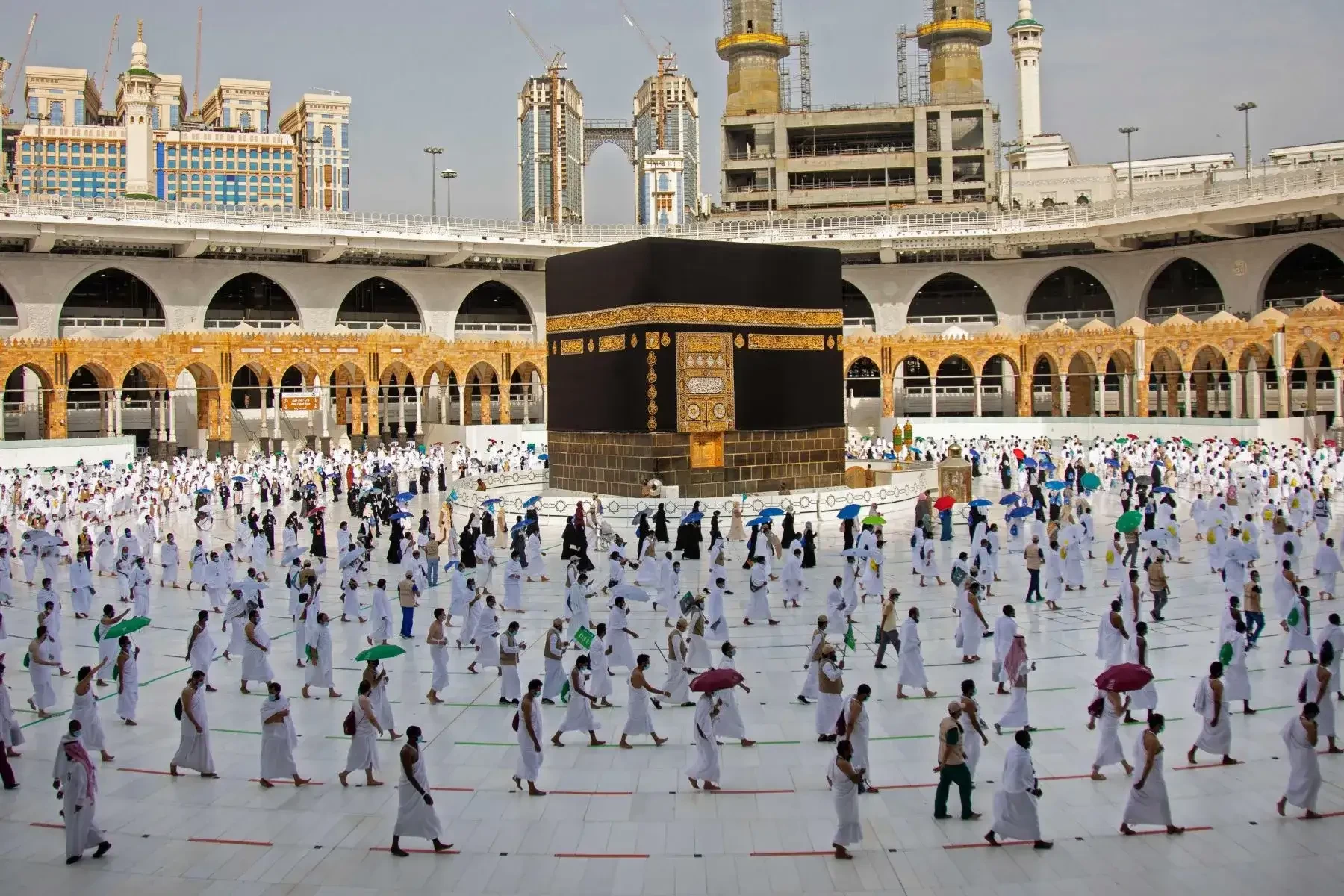 Jemaah umrah mulai berdatangan untuk beribadah di Masjidil Haram, Makkah. (Foto: Istimewa)