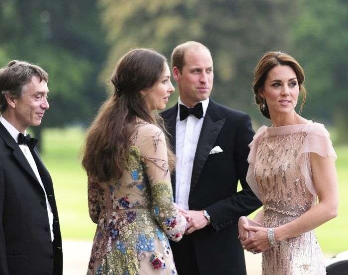 Pangeran William dan Kate Middleton bersama pasangan Rose Hanbury dan David Cholmondeley. (Foto: Instagram @celebitchyofficial)