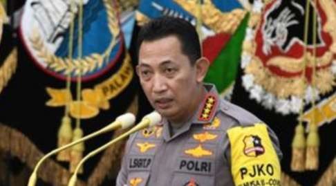 Kapolri Jenderal Listyo Sigit Prabowo menyebut 25 personel Polri diperiksa. Tiga di antaranya perwira tinggi diperiksa dalam kasus kematian Brigadir J (Foto: istimewa)