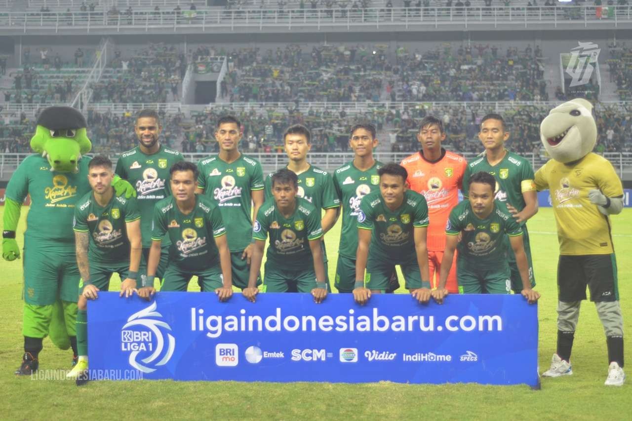 Skuad Persebaya Surabaya laga melawan Bhayangkara FC. (Foto: LIB)