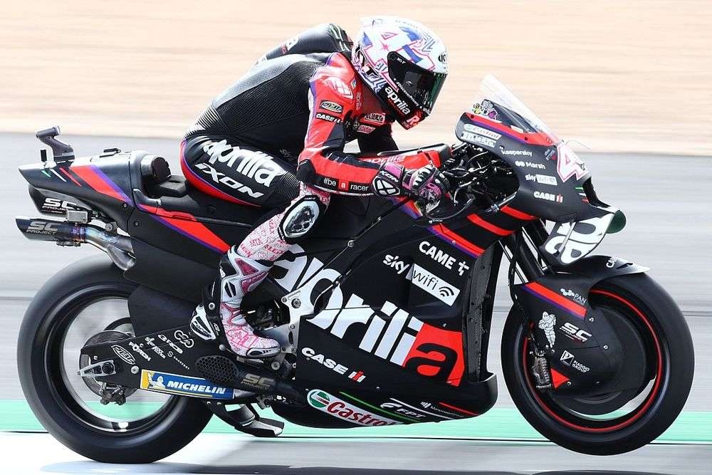 Aleix Espargaro (Aprilia Racing) mengalami cedera tumit selepas MotoGP Inggris