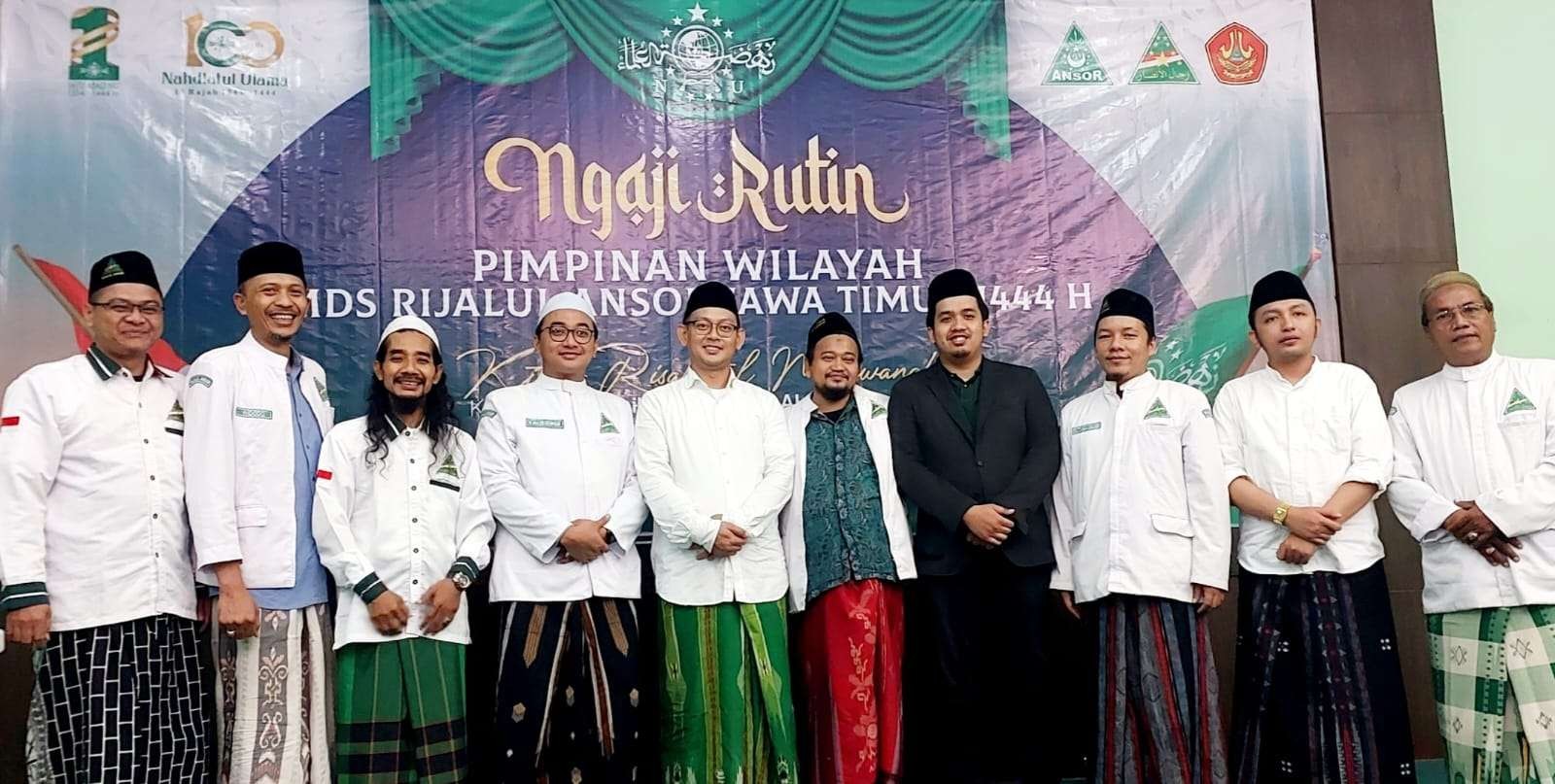 Gus Amak bersama para pimpinan Rijalul AnsorJawa Timur. (Foto:RA Jatim)