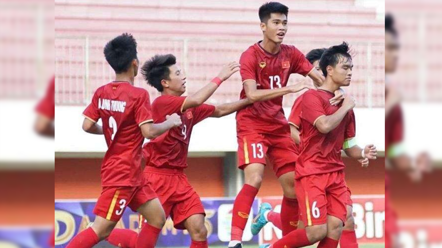 Timnas Vietnam melaju ke final Piala AFF U-16 usai kalahkan Thailand. (Foto: Instagram @aff.presse)