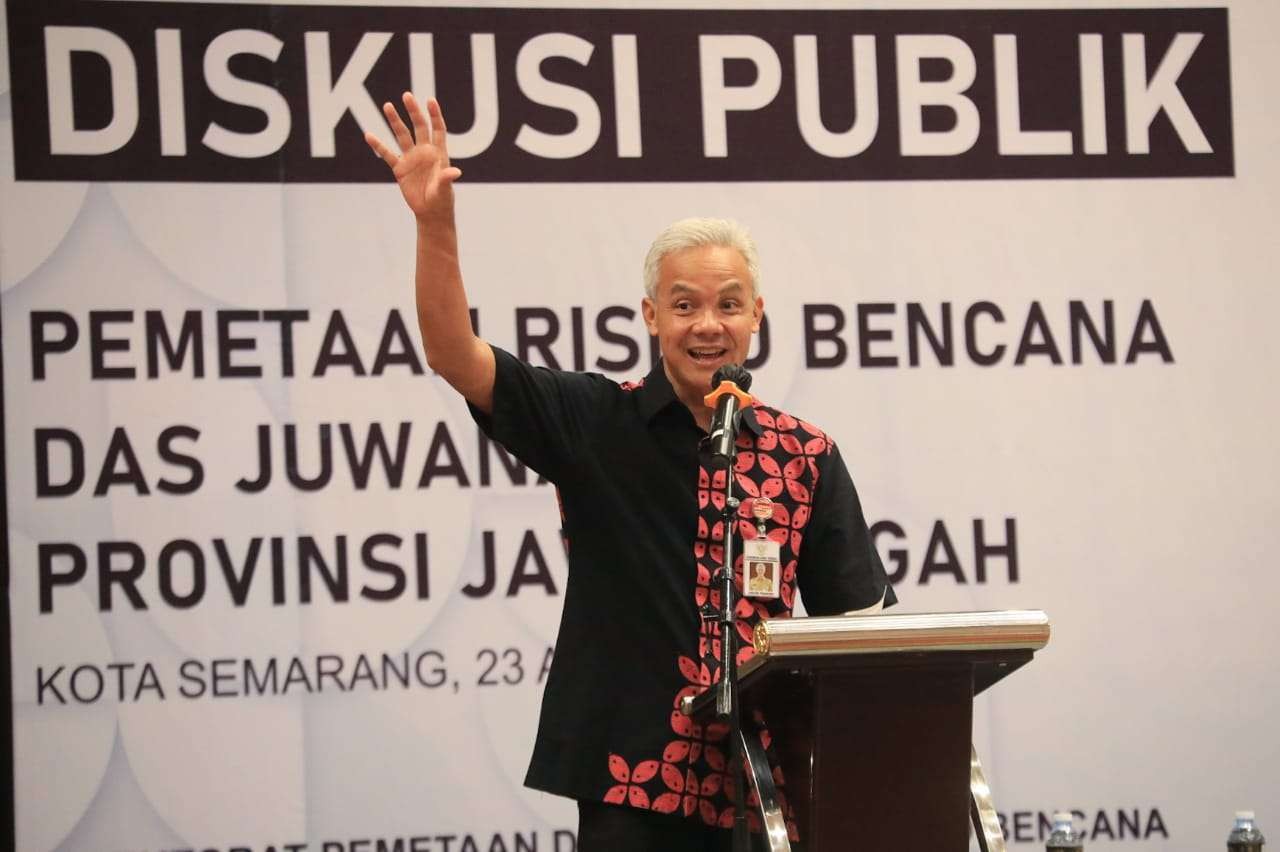 Gubernur Jawa Tengah, Ganjar Pranowo mengapresiasi kajian dan masukan yang dilakukan Badan Nasional Penanggulangan Bencana (BNPB) terkait pemetaan risiko bencana. (Foto: Dokumentasi Jateng)