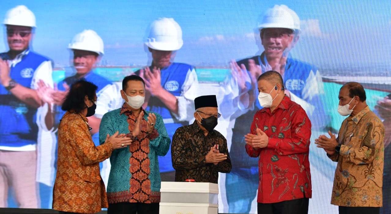 Wapres Ma'ruf Amin peresmian Topping Off Menara Syariah di Pantai Indah Kapuk (PIK), Jakarta Utara, Selasa 23 Agustus 2022. (Foto: BPMI Setwapres)
