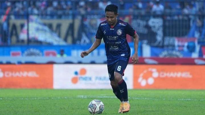 Evan Dimas saat memperkuat timnya Arema FC. (Foto: Instagram @evandimas)
