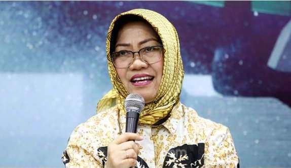 Peneliti senior dan pakar politik Lembaga Ilmu Pengetahuan Indonesia (LIPI) Siti Zuhro membedah soal partai politik penentu Capres 2024. (Foto: LIPI)
