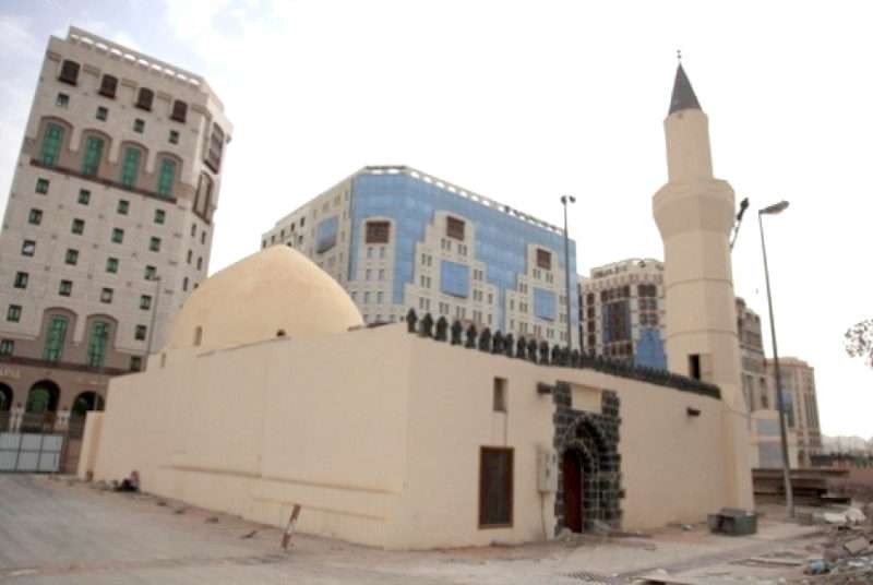 Masjid Umar bin Khattab di Madinah. Kedekatan Sahabat dan Nabi SAW. (Foto: travellers)