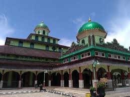 Masjid yang indah nyaman beribadah. (Ilustrasi)