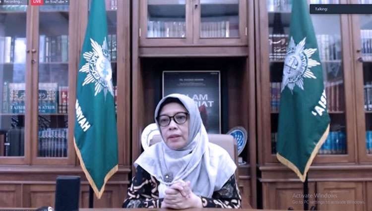 Siti Noordjannah Djohantini, Ketua Umum PP Aisiyah. (Foto: muhammadiyah.or.id)
