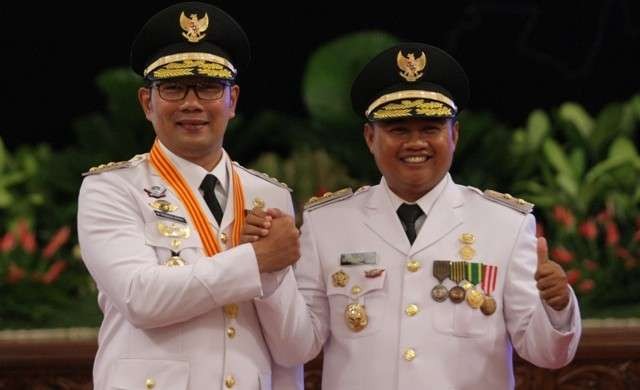 Gubernur Jawa Barat Ridwan Kamil beda pendapat dengan wakilnya, Uu Ruzhanul Ulum mengenai poligami untuk menekan infeksi HIV/AIDS. (Foto: Medcom.id)