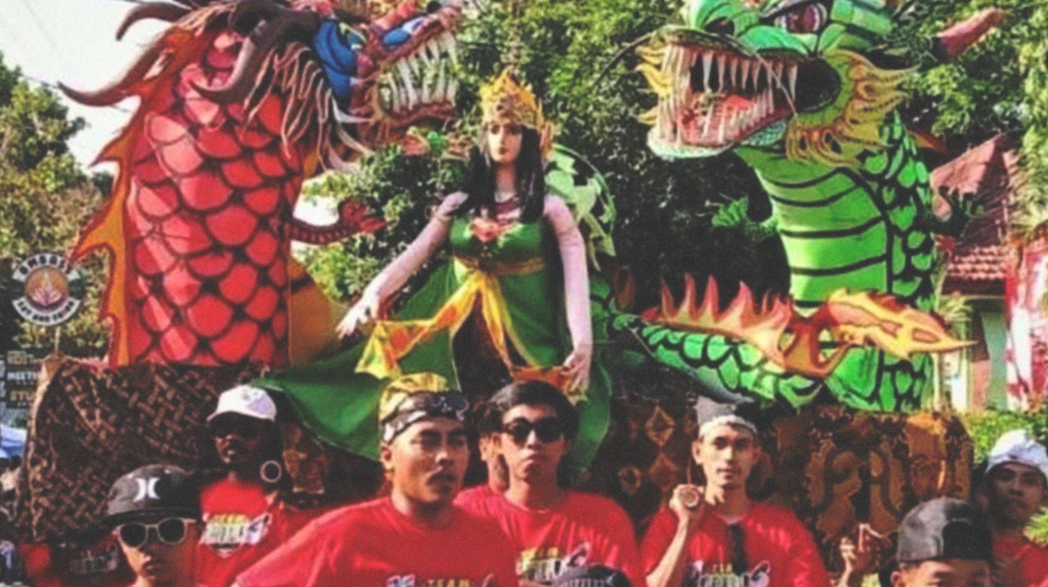 Salah satu penampilan peserta pawai budaya untuk memeriahkan Hari Jadi Kota Probolinggo ke-663. (Foto: Ikhsan Mahmudi/Ngopibareng.id)