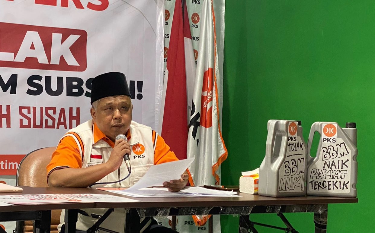 Ketua DPW PKS Jatim, Irwan Setiawan (Foto: Andhi Dwi/Ngopibareng.id)