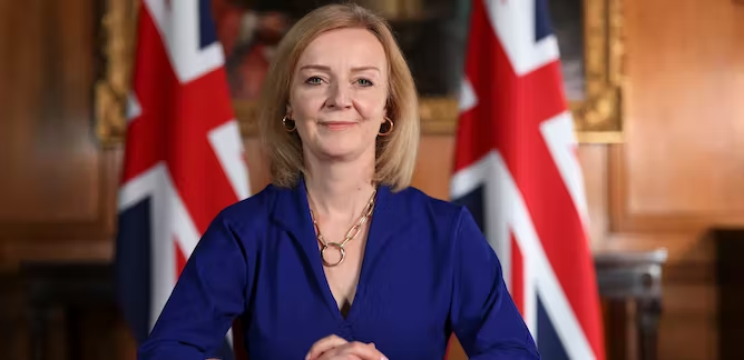 Menteri Luar Negeri, Liz Truss, terpilih menjadi Perdana Menteri Inggris baru menggantikan Boris Johnson. (Foto: Guardian)