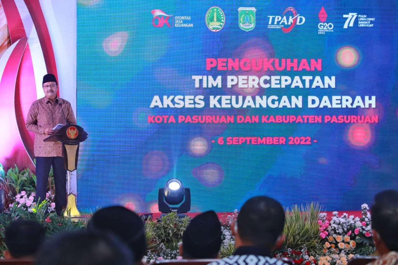 Tim Percepatan Akses Keuangan Daerah (TPAKD) dikukuhkan langsung oleh Walikota Pasuruan, Saifullah Yusuf (Gus Ipul), Selasa 6 September 2022. (Foto: Diskominfo Kota Pasuruan)