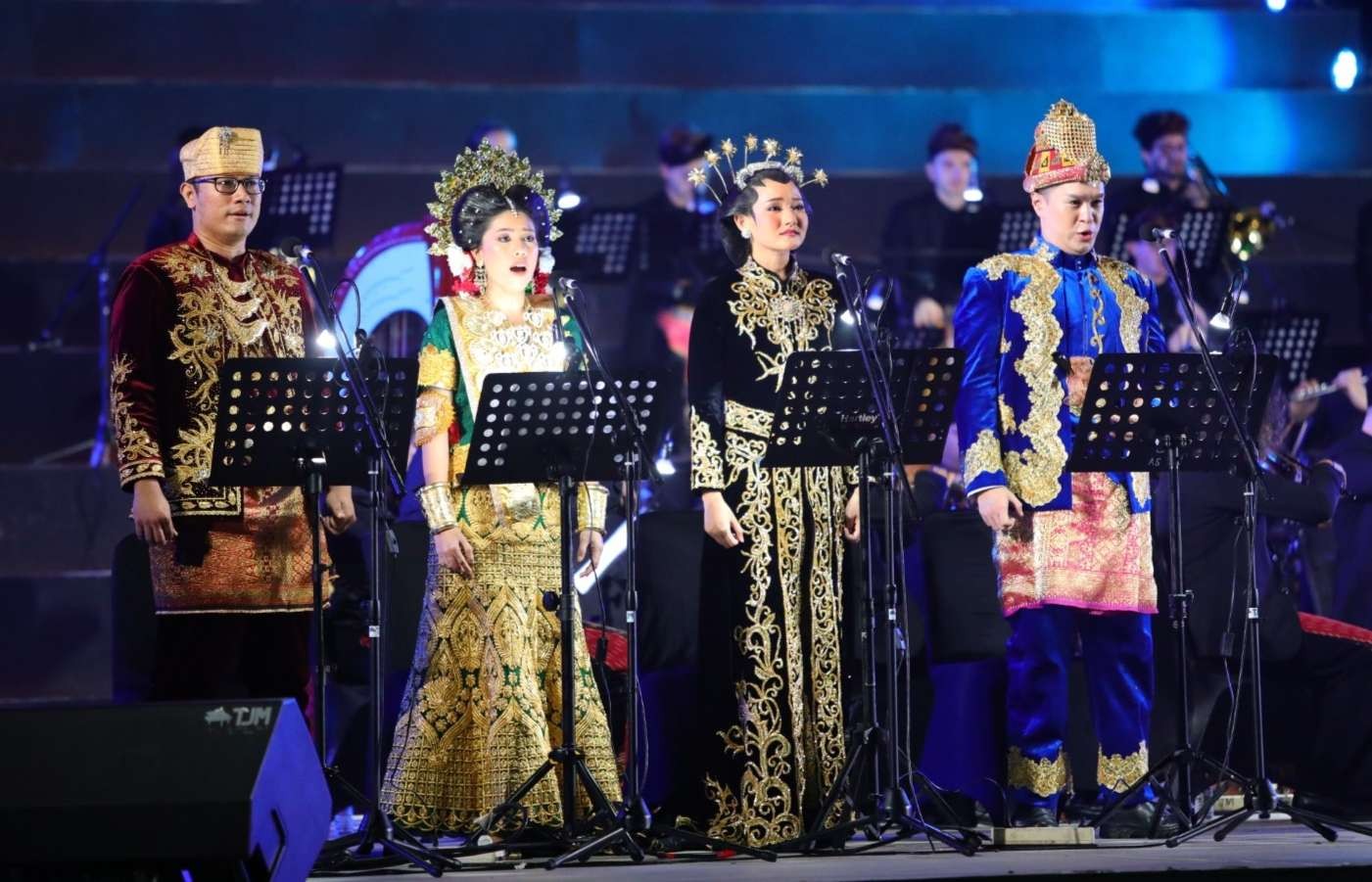 Orkestra G20 Borobudur, yang didukung musisi berbagai negara G20 menyuarakan harmoni dan perdamaian (Foto: Kemendikbutristek,)