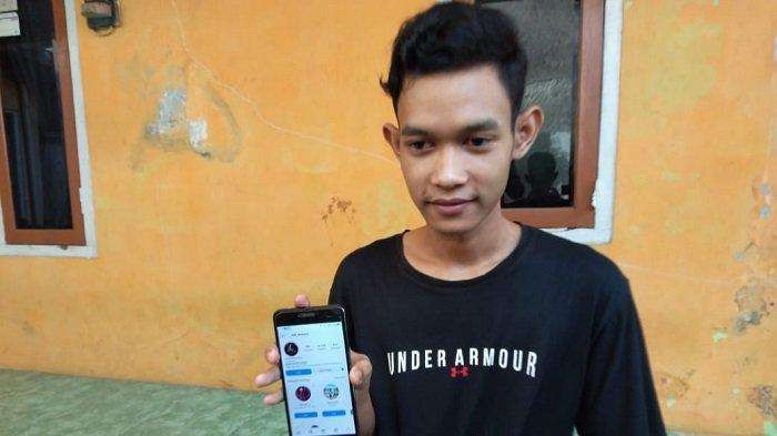 Pemuda di Cirebon ini dituduh sebagai hacker Bjorka. (Foto: Dok. Tribun)