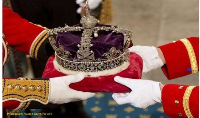 Monarki Kerajaan Inggris sepeninggal Ratu Elizabeth II. (Foto: Daily Mail)