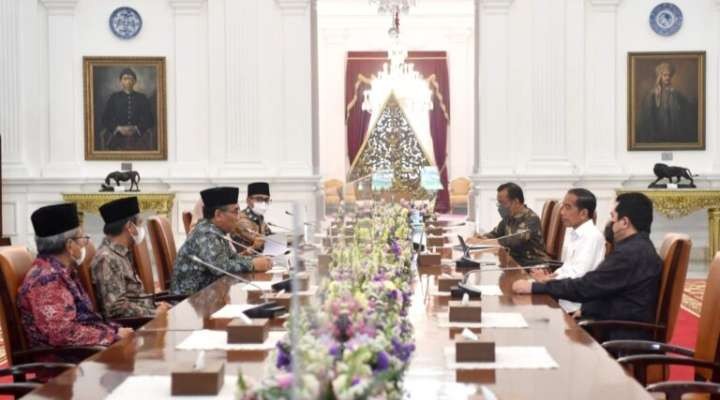 Suasana pertemuan antara PBNU dengan Presiden Jokowi di Istana Merdeka membahas persiapan R20 di Bali. (Foto: BPMI Setpres)