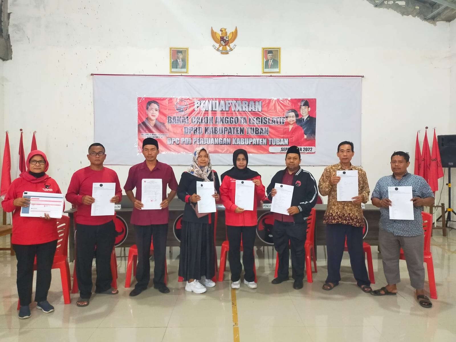 Proses penjaringan dan pendaftaran Bacaleg PDI Perjuangan Tuban untuk pemilu 2024 (Foto: Dokumentasi PDI Perjuangan Tuban)