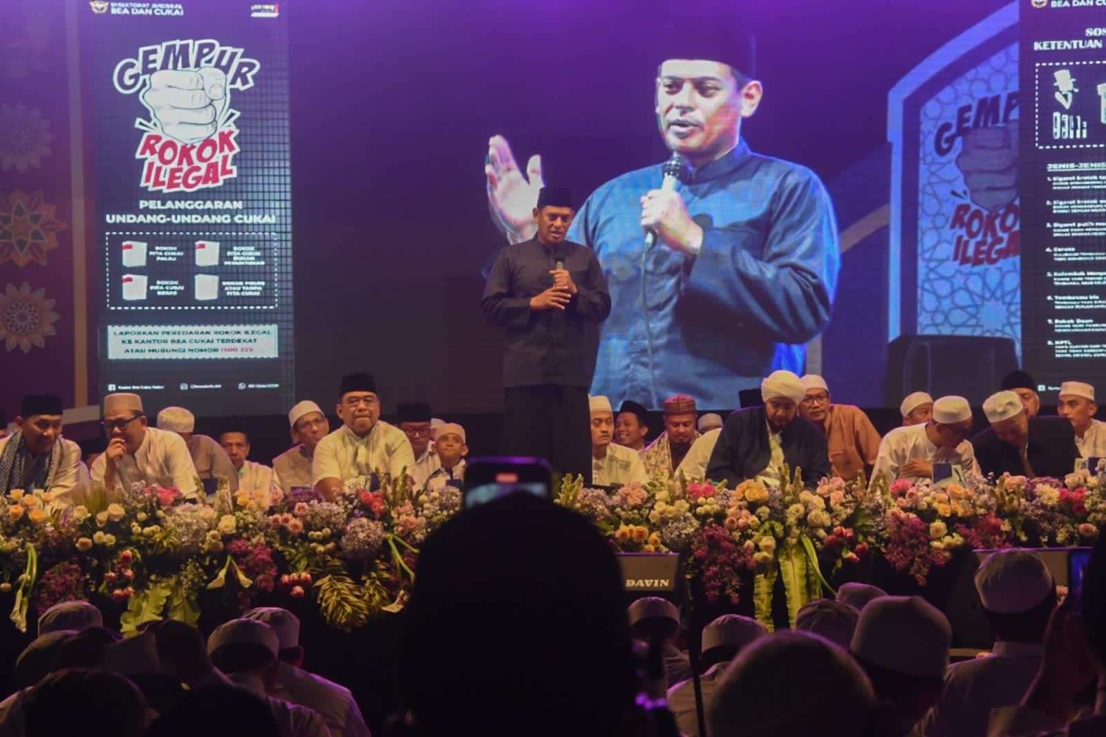 Pemerintah Kota Kediri melalui Satuan Polisi Pamong Praja (Satpol PP) menggelar event Kota Kediri bersholawat Sabtu 24 September 2022, malam. (Foto: Pemkot Kediri)