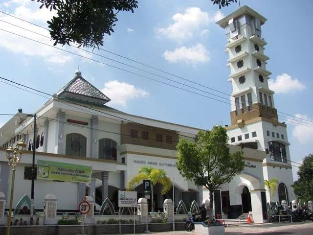 Masjid di Ngawi menjadi aktivitas kegiatan umat Islam, lebih dari sekadar shalat lima waktu. (Foto: dok/ngopibareng.id)
