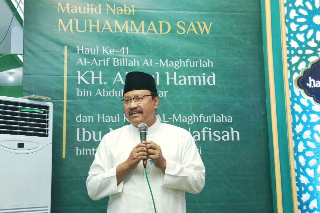Walikota Pasuruan Saifullah Yusuf (Gus Ipul) dalam peringatan Haul ke-41 Al Arif Billah Al-Maghfurllah KH. Abdul Hamid bin Abdulloh Umar pada Rabu, 5 Oktober 2022. (Foto: istimewa)