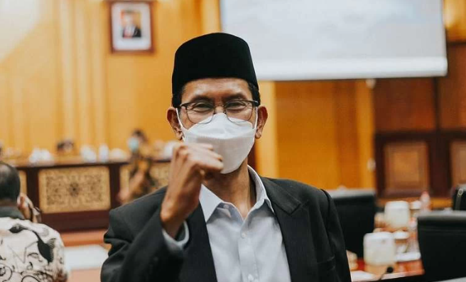 Ketua DPRD Surabaya Adi Sutarwijono minta BPRSAU fokus berdayakan UMKM Surabaya. (Foto: Dok. Ngopibareng.id)
