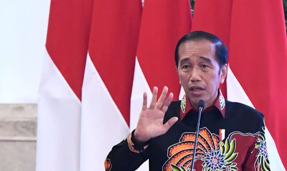 Presiden Jokowi mengkritik gaya hidup pimpinan Polri yang menimbulkan kecemburuan sosial ( foto: Setpres)