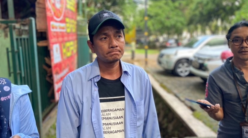 Sekjend Federasi KontraS, Andy Irfan saat berada di Kompleks Lapangan Rampal, Kota Malang (Foto: Lalu Theo/ngopibareng.id)