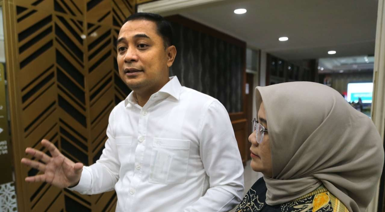 Walikota Surabaya, Eri Cahyadi bersama istrinya saat ditemui beberapa waktu lalu. (Foto: Humas Pemkot Surabaya)