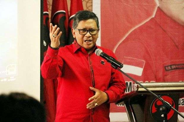 Sekjen DPP PDIP Hasto Kristiyanto menyebut hari santri komando resolusi jihad Hubbul Wathon Minal Iman. (Foto: Dokumentasi PDIP)