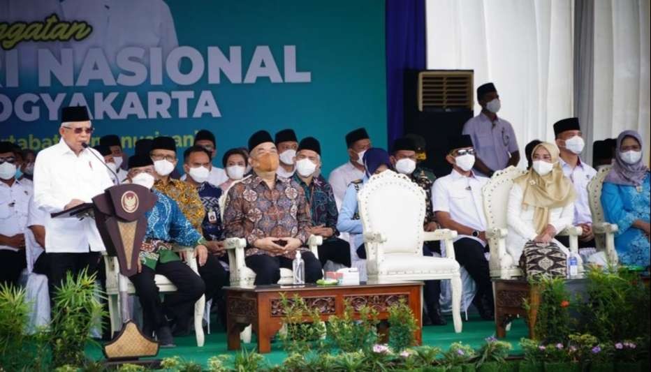 Wapres Ma'ruf Amin merayakan Hari Santri di Pesantren Muhammadiyah Boarding School (MBS) Prambanan, Yogyakarta, Senin 24 Oktober 2022.( Foto: Setwapres)