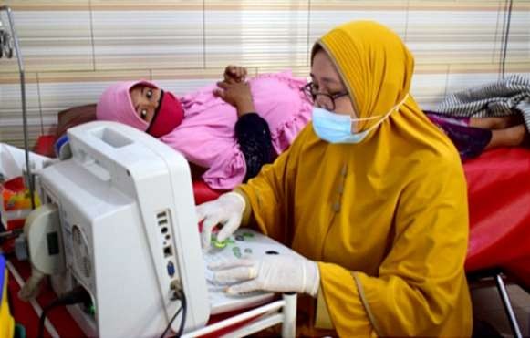 Program inovasi Berlian Bersinar mendorong ibu hamil di Situbondo rutin memeriksa kehamilan dan melakukan persalinan di fasilitas kesehatan puskesmas dan rumah sakit.(Foto:Dinkes Situbondo)