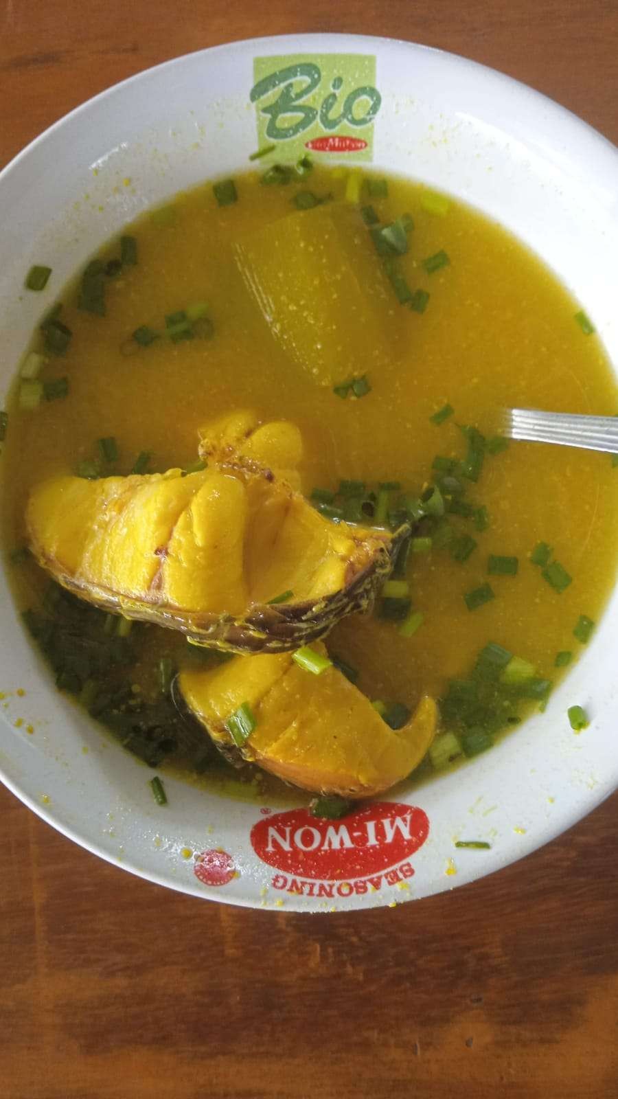 Kelo kuning kutuk atau sayur ikan gabus (Foto : Imron Rosidi/Ngopibareng.id)