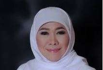 Nama Gubernur Jawa Timur Khofifah Indar Parawansa, masuk dalam jajaran 500 tokoh Muslim berpengaruh dunia. Ada pula Megawati dan Prabowo. (Foto: pinter politik)