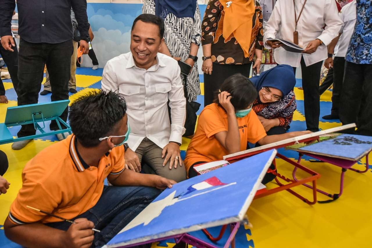 Pemkot Surabaya fasilitasi pengembangan bakat dan kreativitas anak disabilitas dengan membangun Rumah Anak Prestasi Surabaya. (Foto: Humas Pemkot Surabaya)