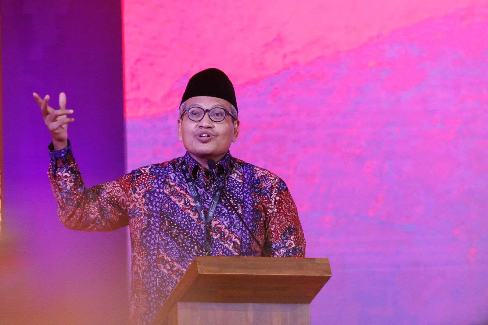 Tokoh Muslim Indonesia yang juga Ketua Lakpesdam Pengurus Besar Nahdlatul Ulama KH. Ulil Abshar Abdalla dalam Forum R20 di Nusa Dua Bali. (Foto:LTN PBNU)