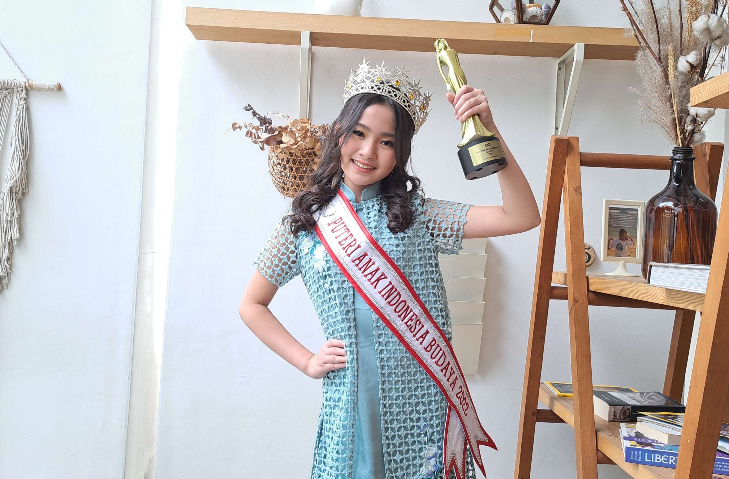 Kalina Aliya Afandi 12 tahun yang terpilih menjadi Putri Budaya 2022 dan akan segera menjalankan programnya. (Foto: Pita Sari/Ngopibareng.id)