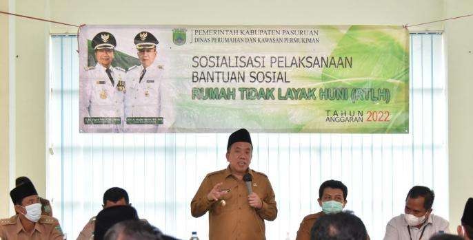 Wakil Bupati Pasuruan Mujib Imron pastikan Pemkab Pasuruan Maksimalkan Perbaikan RTLH dan Jambanisasi. (Foto: Humas Kab Pasuruan)