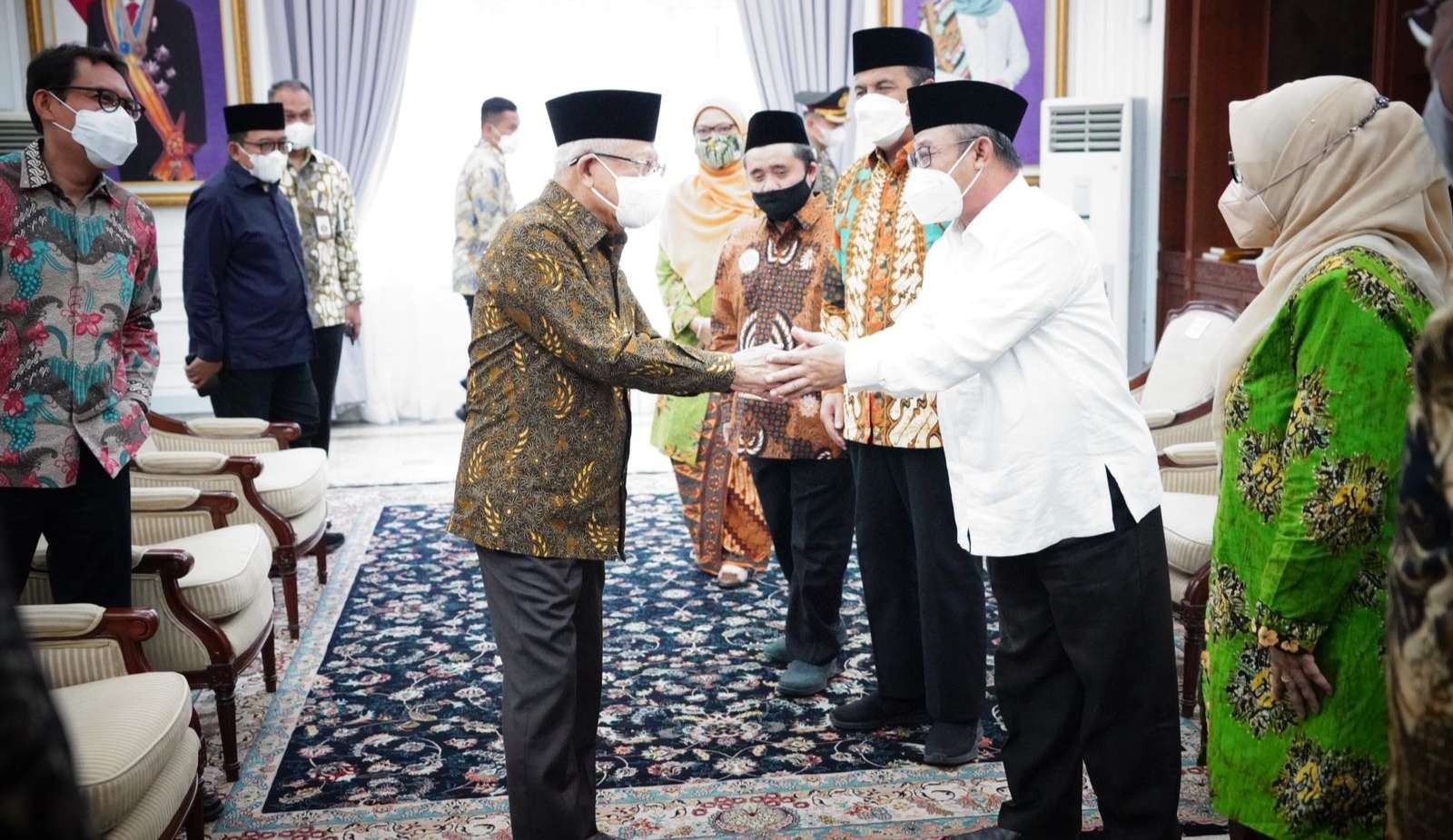 Wapres KH Makruf Amin menerima kunjungan Pimpinan Pusat Muhammadiyah ( foto: BPMI Setwapres)
