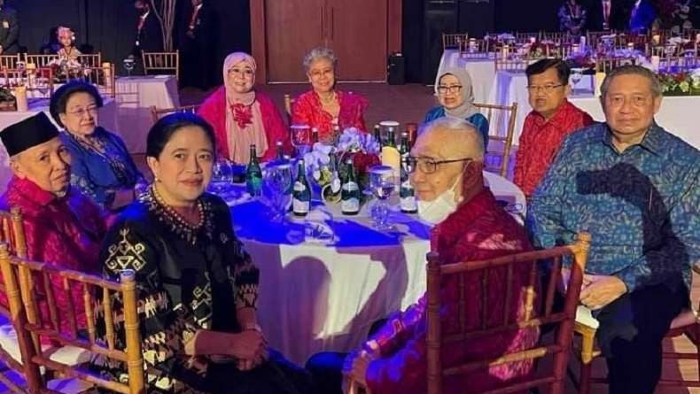 Megawati dan SBY duduk satu meja di gala dinner KTT G20. (Foto: Instagram)