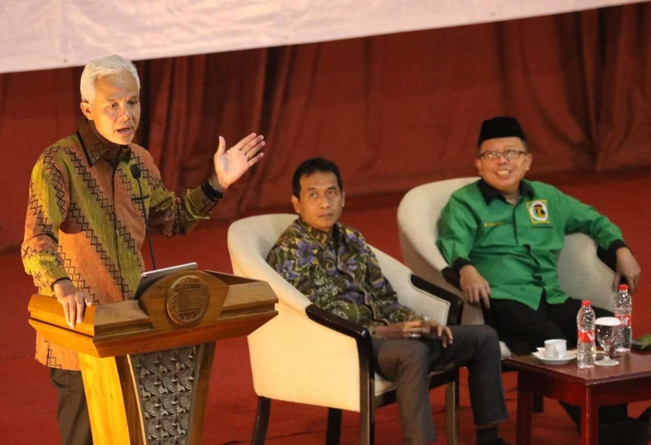 Gubernur Ganjar Pranowo mengisahkan hubungan emosional dengan PPP saat dipasangkan dengan Gus Yasin untuk memimpin Jawa Tengah. (Foto: Pemprov Jateng)