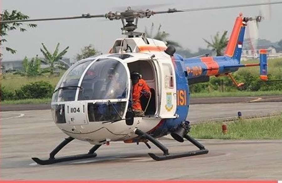 Pencarian helikopter NBO-105 milik Polri yang jatuh di perairan Manggar, Belitung Timur, terkendala cuaca buruk. (Foto: Ant)