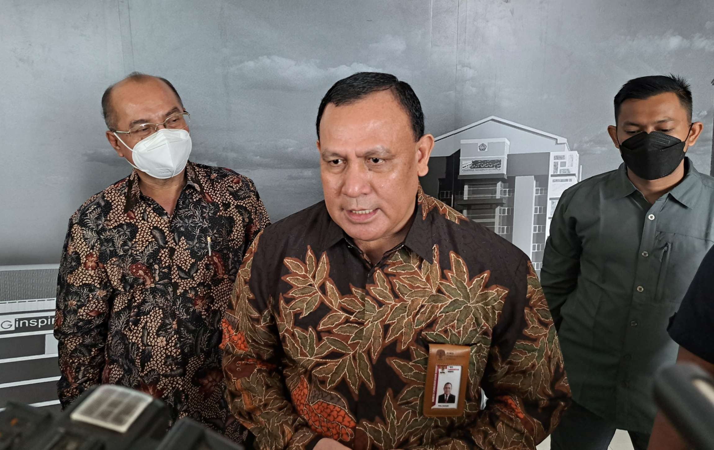 Ketua Komisi Pemberatasan Korupsi (KPK), Firli Bahuri saat ditemui di UMS. (Foto: Pita Sari/Ngopibareng.id)