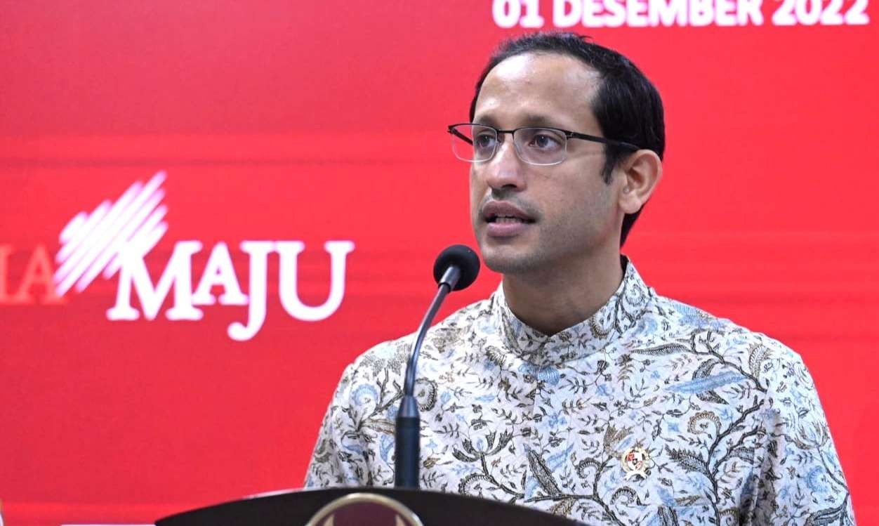 Mendikbudristek Nadiem Anwar Makarim  menerima alokasi anggaran Rp80,22 triliun ( foto: BPMI Setpres)
