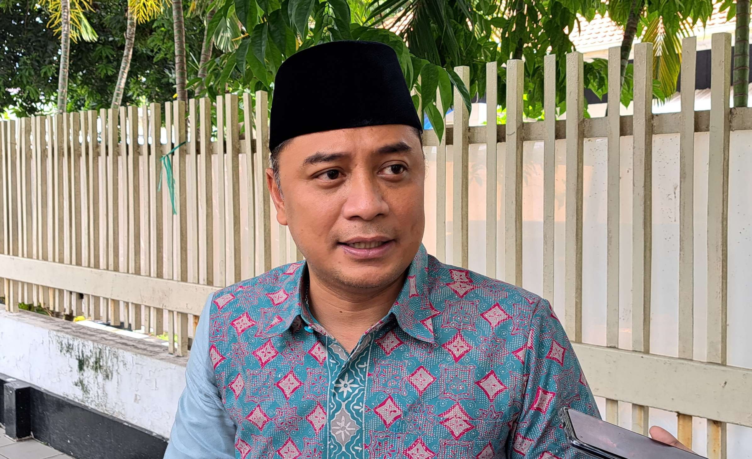 Walikota Surabaya Eri Cahyadi saat ditemui di Balai Kota Surabaya. (Foto: Pita Sari/Ngopibareng.id)