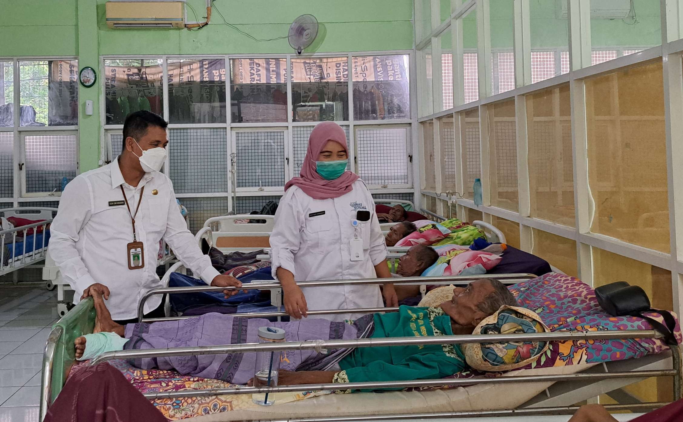 Kondisi lansia total care yang dirawat di panti wreda Jambangan, Surabaya. (Foto: Pita Sari/Ngopibareng.id)