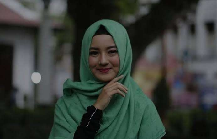 Muslimah yang cantik pun pada akhirnya akan menghadapi kematian. (Foto: dok/ngopibareng.id)