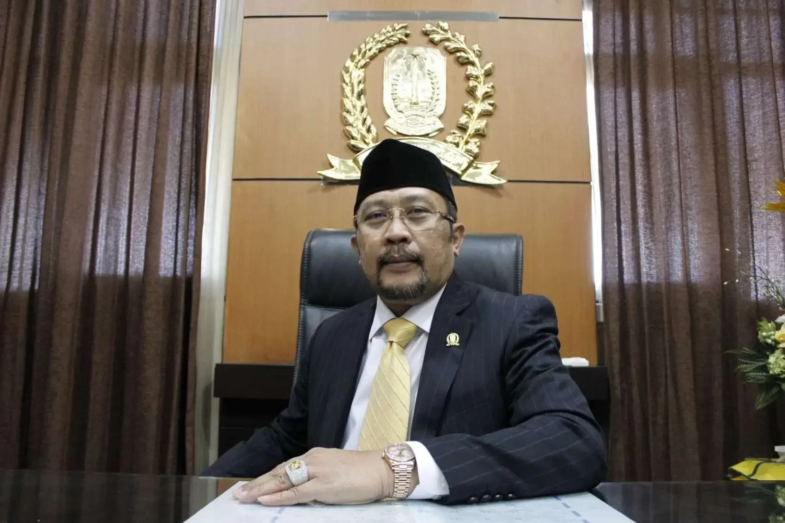 Wakil Ketua DPRD Jawa Timur Sahat Tua Simanjuntak, yang kini ditetapkan sebagai tersangka dan ditahan KPK. (Foto: Fariz Yarbo/Ngopibareng.id)